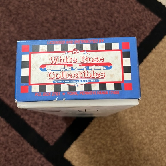 1993 ERTL Collectable Dentyne Joe Nemechek Transporter - Picture 7 of 8